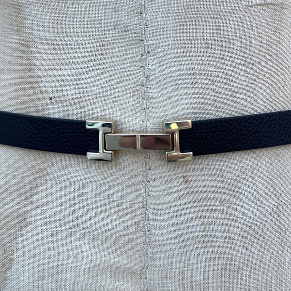 Reiss Hayley Belt black leather size large square hinge main image 4